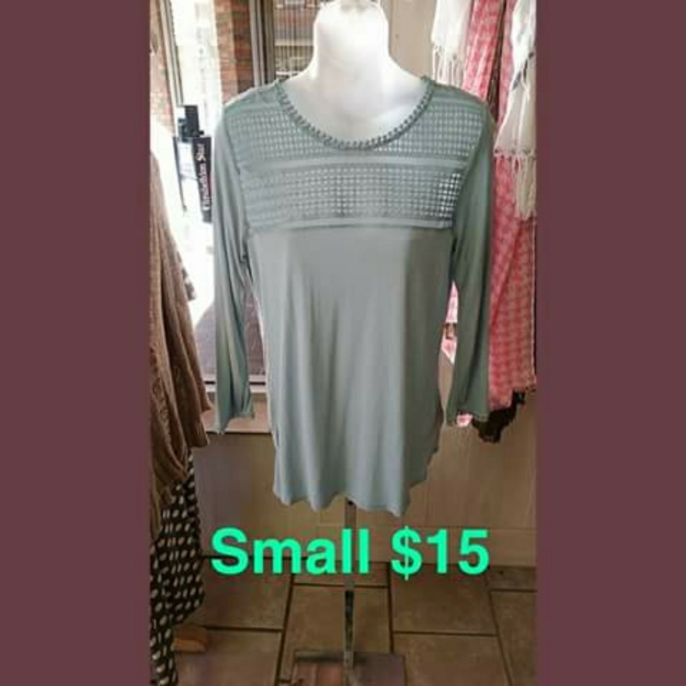 Baby blue top